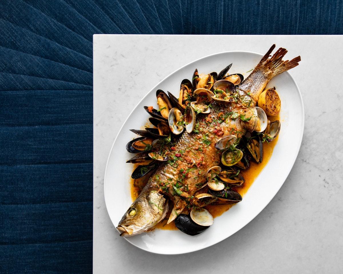 Middle Eight - Covent Garden - Preferred Hotels And Resorts London Exterior photo A whole turbot prepared with mussels