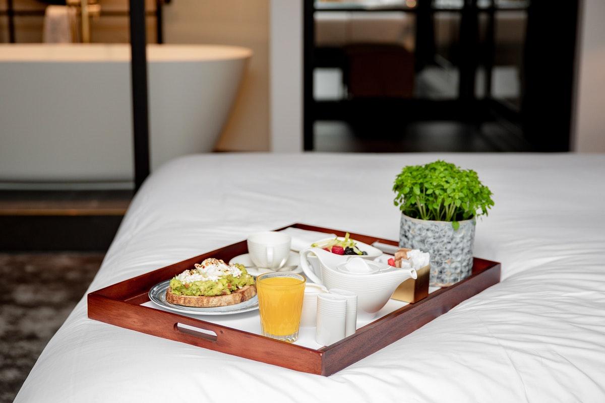Middle Eight - Covent Garden - Preferred Hotels And Resorts London Exterior photo Room service