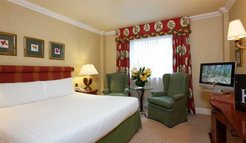 Middle Eight - Covent Garden - Preferred Hotels And Resorts London Exterior photo A room at the hotel