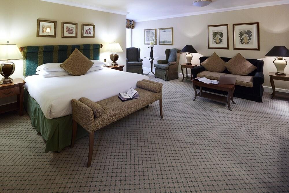 Middle Eight - Covent Garden - Preferred Hotels And Resorts London Exterior photo A suite at the hotel