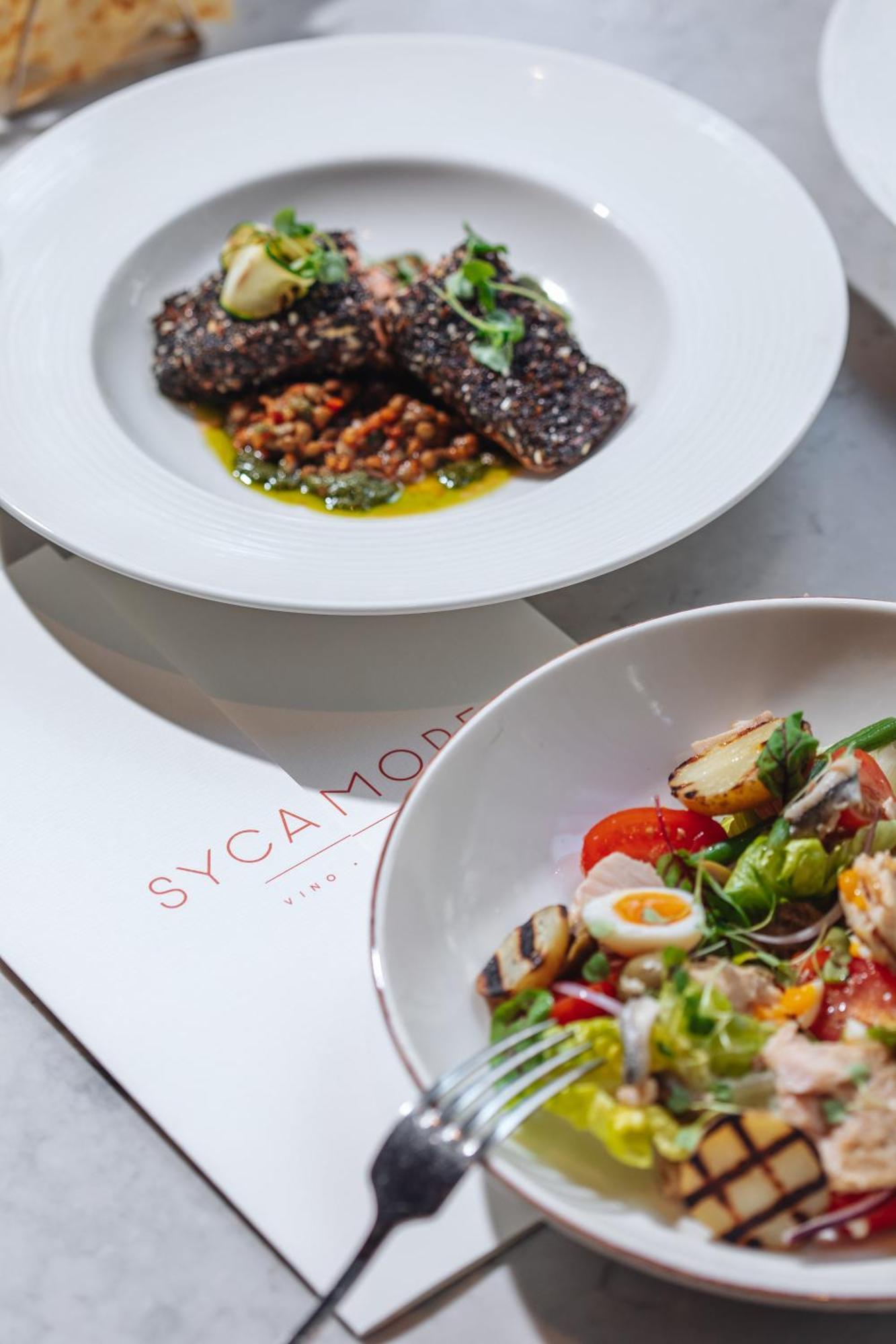 Middle Eight - Covent Garden - Preferred Hotels And Resorts London Exterior photo Dishes at Sycamore